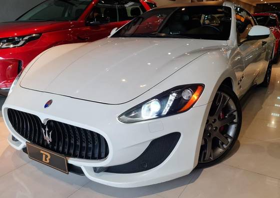 MASERATI GRANTURISMO 4.7 V8 GASOLINA SPORT MC SHIFT MASERATI GRANTURISMO 4.7 V8 GASOLINA SPORT MC SHIFT